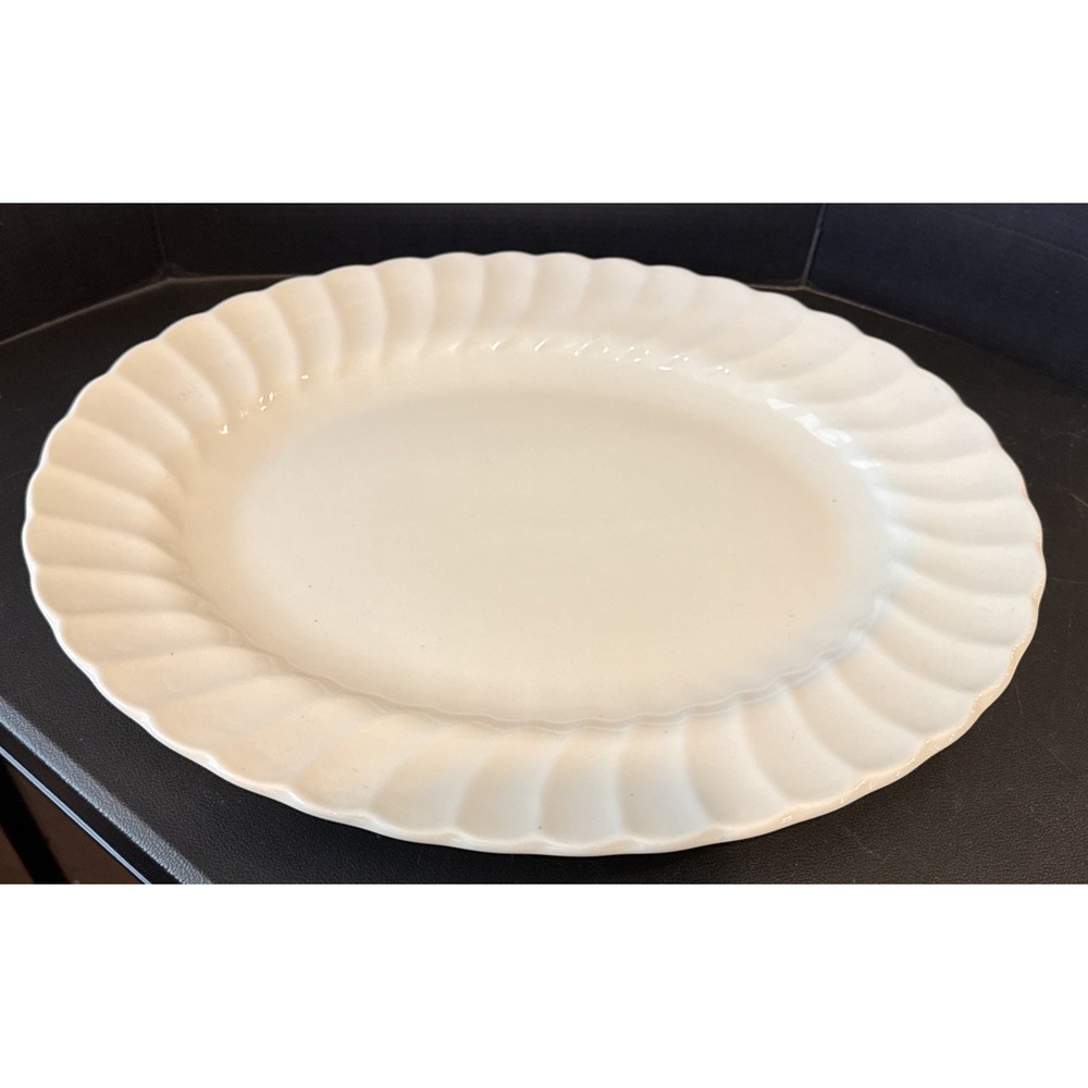 Churchill England Staffordshire White Fluted Swirled Edge Platter Serving‎ 14"